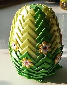 wielkanocne jaja ze styropianu