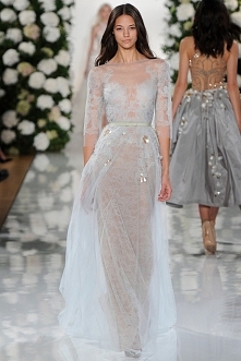 Spring 2015 Ready-to-Wear
Valentin Yudashkin