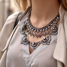 Naszyjnik dostępny na cmstyl.pl