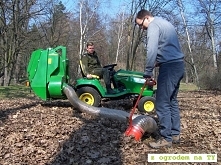 Pielęgnacja terenów parkowych.
Wiosna to nie tylko intensywne prace w naszych ogrodach, ale także na terenach publicznych. I tym się zajmujemy :-)