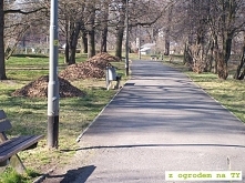 Pielęgnacja terenów parkowych.
Wiosna to nie tylko intensywne prace w naszych ogrodach, ale także na terenach publicznych. I tym się zajmujemy :-)