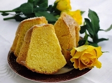 Budyniowo-śmietankowa