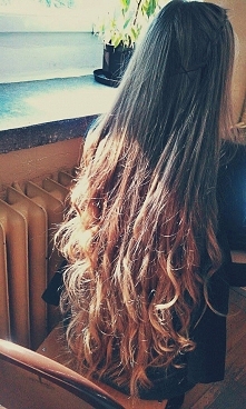 WŁOSKI mojej starszej kolezanki <3