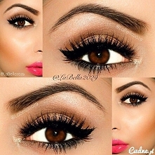 z różowym akcentem i pieknym okiem