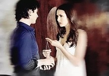 ,,I od tego momentu pokochalam go" ~ Elena