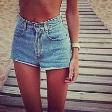 idealne nogi.. lecz co zrob...