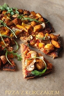 Porcja dla 2 osób  4 łyżki otrębów owsianych 2 łyżki otrębów pszennych 2 łyżki skrobii kukurydzianej 2-3 łyżki mleka opakowanie drożdży instant duże jajko sól do smaku przecier ...