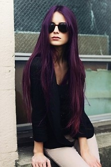 purple hair <3