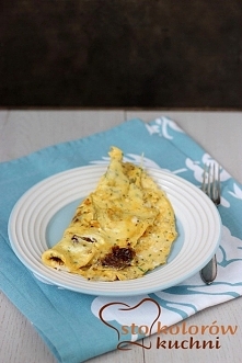 Omlet z suszonymi pomidorami