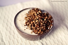 jogurt naturalny z cynamonem