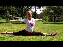 Jak zrobić szpagat ★ Pomocny Stretching - ćwiczenia fitness rozciągające (na szpagat)