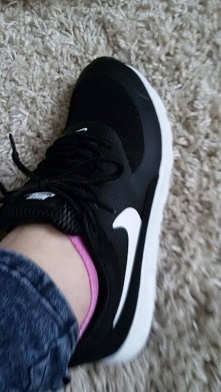 sprzedaje air max thea :) zdjęcie zadowolonej klientki, nie kopiować ! 250 zł z wysyłką