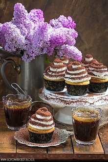 Obłędne Babeczki Tiramisu
(przepis po kliknięciu w zdjęcie)