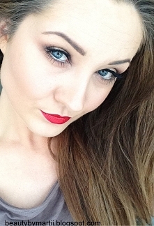 Soft Eyes + Red Lips :)) Za...