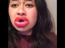 Dziewczyny widziałyście? haha 

The secret to bigger lips