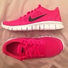Nike <333