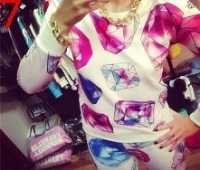 Jedyny taki komplet:)
Nowy rozmiar M
Bluza + spodnie gratis!!