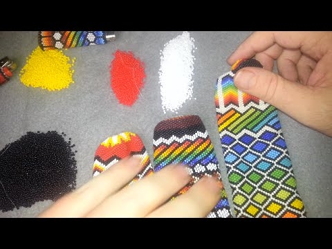 Beading: Designing Repeating Patterns with Tubular Peyote