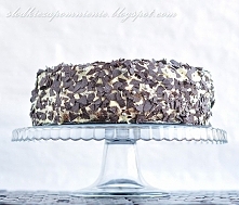 TORT MAKOWY Z CZEKOLADOWYM KREMEM