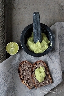 Guacamole i grzanki