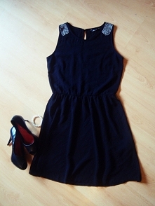 Czarna klasyczna, House, ro...