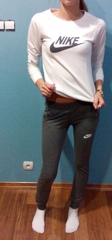 OSTATNIE SZTUKI NA SPRZEDAŻ 
REWELACYJNA JAKOSC 
100 % BAWEŁNA

DOSTEPNE JASNE SZARE I CIEMNO SZARE :)