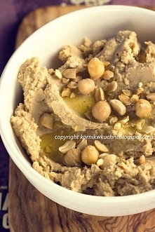 Hummus z masłem orzechowym