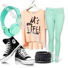 Nie mam co pisać więc.. słuchajcie zespołu "R5" ZAJEBISTY JEST KOCHAM ICH ♥