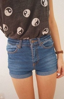 outfit, skinny, long legs, love