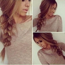 Śliczny, luźny warkocz. ^_^