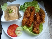 domowe nuggetsy z dipem :)