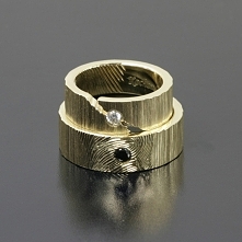 Obrączki z żółtego złota z ...