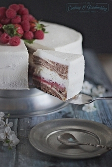 Ciasto „Truskawki ze śmietaną”/ Strawberries&Cream cake