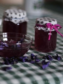 Konfitura z fiołków