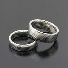Obrączki mokume gane z palladu i srebra
Inne Obrączki