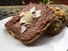 zdrowa nutella bez cukru, konserwantów i czekolady. tylko 200 kalorii