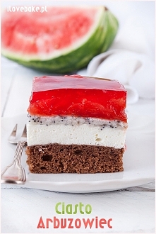 Arbuzowiec, ciasto z arbuzem – przepis ilovebake.pl