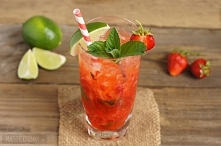 Kupiliście dziś truskawki? Zostawcie kilka na wieczór i zróbcie sobie Mojito truskawkowe.

przepis po kliknięciu w zdjęcie