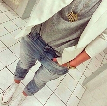 Wiecie jaki strój robi największe wrażenie latem?

Tutaj odpowiedź - SPRAWDŹCIE