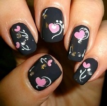 nails