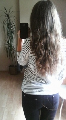 Moje włosy, naturalnie kręcone, tutaj po kłosie :)