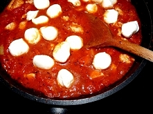 Makaron z kurczakiem, mozza...