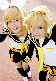 Vocaloid - Kagamine Rin, Kagamine Len Cosplay