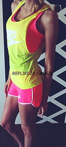 neonowe cudeńko Nike :) 100 zł zapraszm !