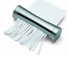 Podręczna niszczarka do papieru, która świetnie prezentuje się na biurku