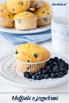 Muffinki z jagodami iloveba...
