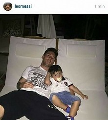 Leo z synkiem na wakacjach <3