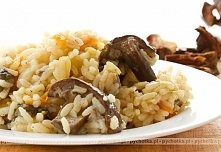 Risotto z pieczarkami, cebulą i czosnkiem