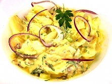 Sałatka z młodych ziemniaczków