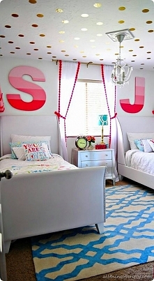 Pokój dla dwóch dziewczynek! Więcej na blogu moojconcept .com